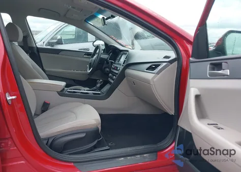 2019 Hyundai Sonata Se z USA, uszkodzony, nr VIN 5NPE24AF3KH796601